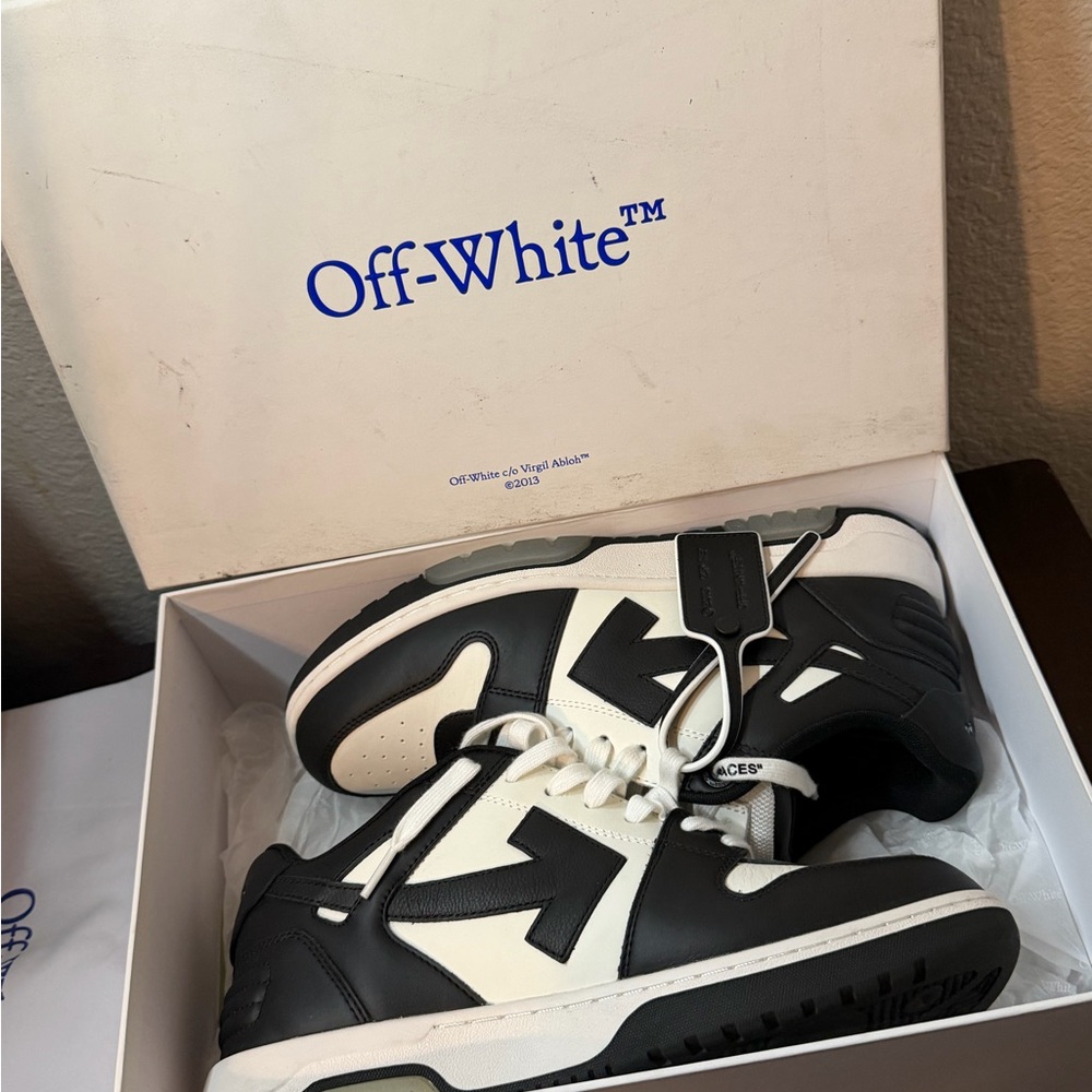 Off-White Out Of Office sneakers